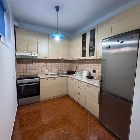 Tiranacenterhome Appartement