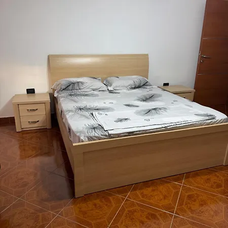Tiranacenterhome * Tirana
