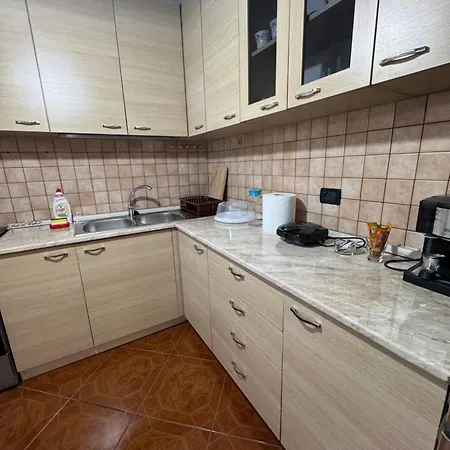 Tiranacenterhome *